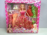 Kutulu Yedek Elbiseli Sweet Girl Bebek